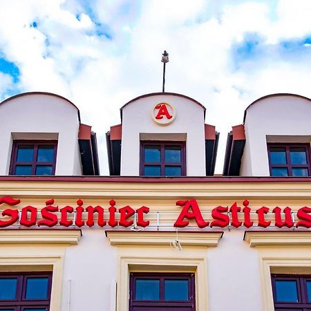 Gosciniec Asticus Bed & Breakfast Jarosław Dış mekan fotoğraf